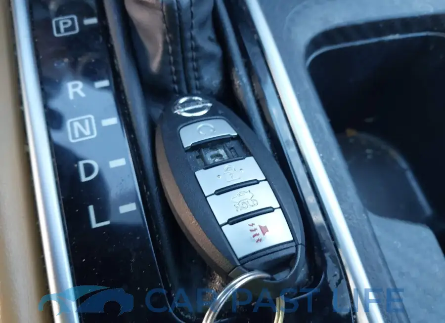 3N1AB8CV1MY326411# 11