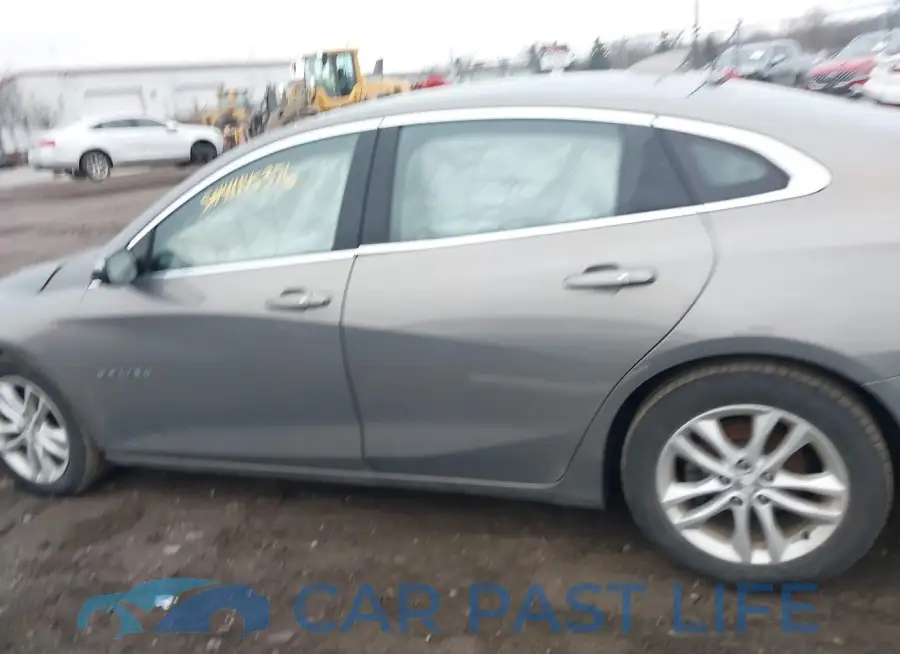 1G1ZD5ST9JF192168# 14