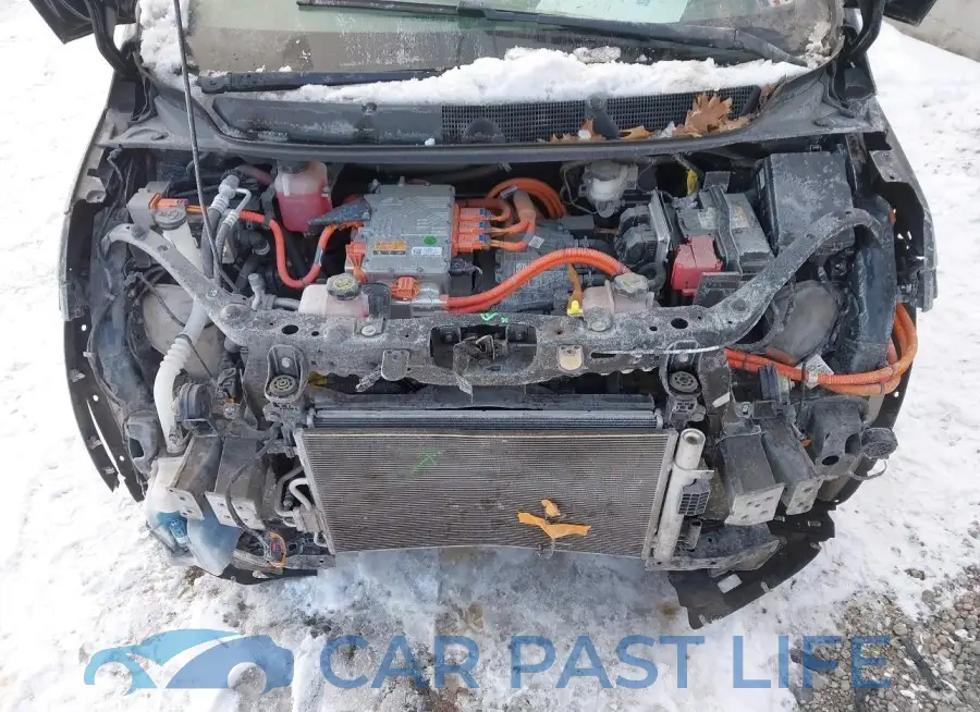 1G1FZ6S04K4102714# 6