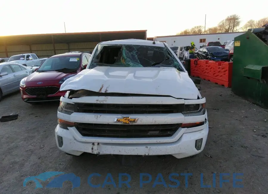 1GCVKREC1JZ266423# 12