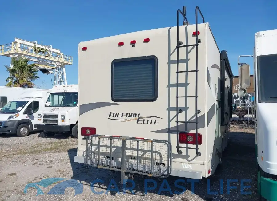1FDXE4FS4HDC21889# 4