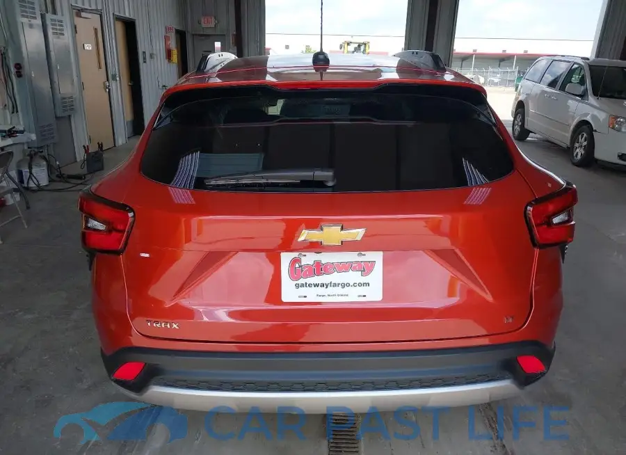 KL77LHE25RC205935# 16