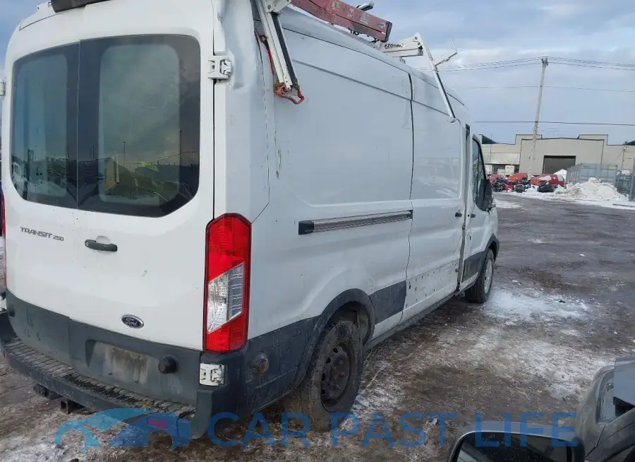 1FTYR2CM1KKA39481# 4