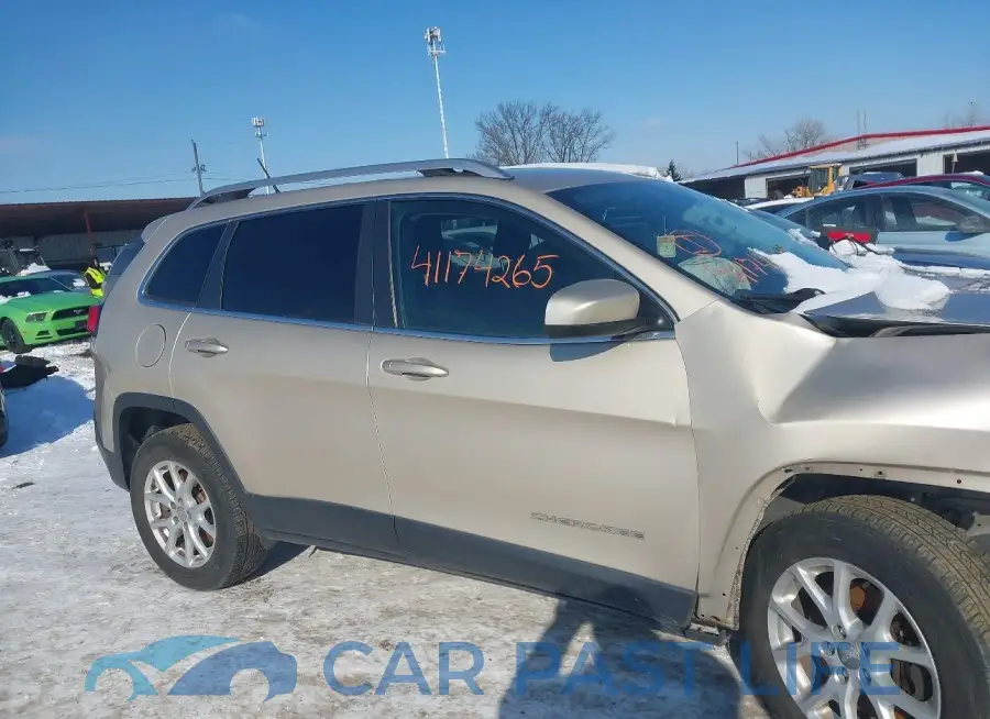 1C4PJMCB4FW652173# 13