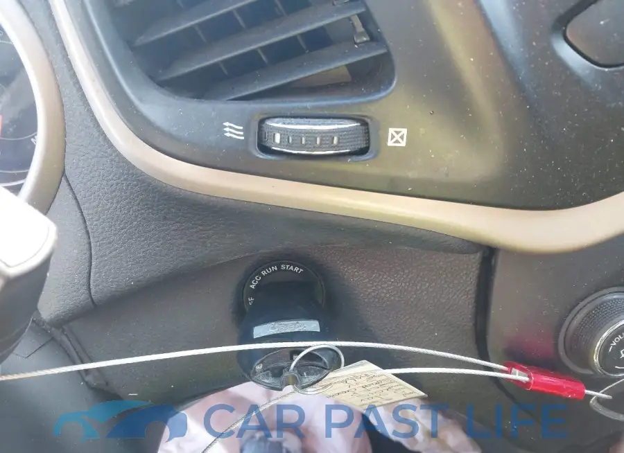 1C4PJMCB4FW652173# 11