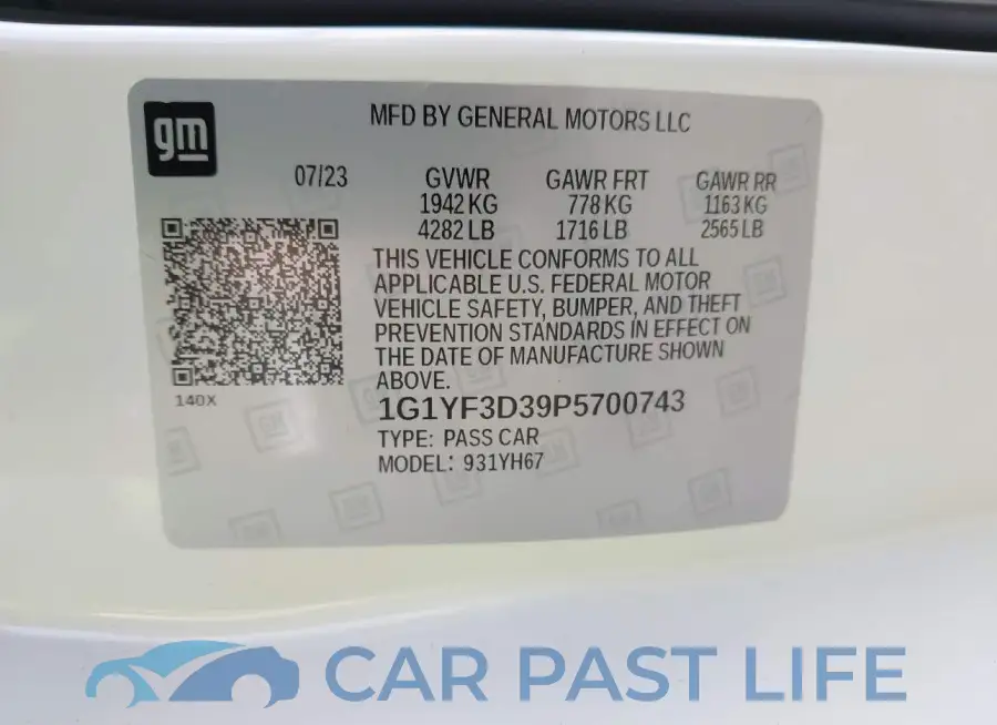 1G1YF3D39P5700743# 9