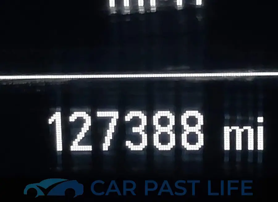 1G1ZE5ST5HF137689# 15