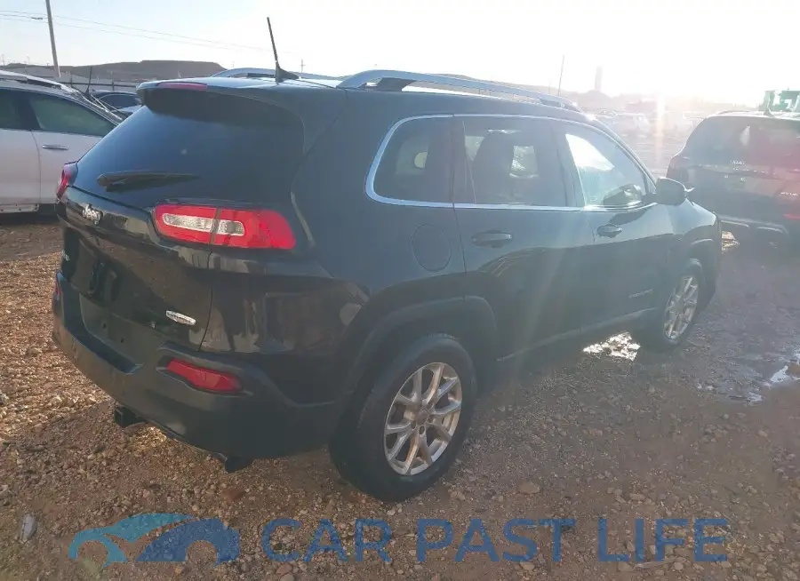 1C4PJMCS9GW157601# 4