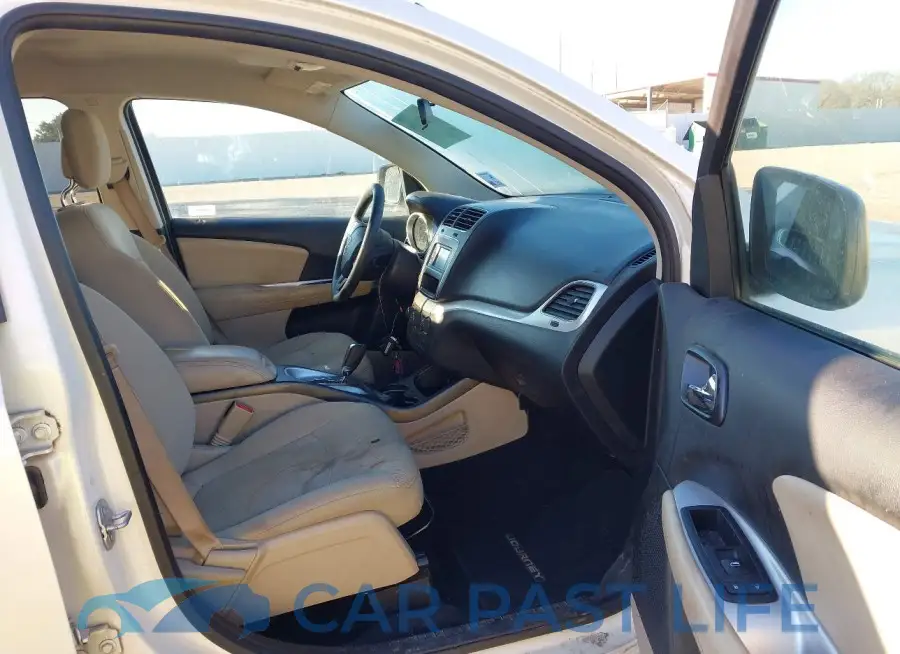3C4PDCAB7GT250272# 5