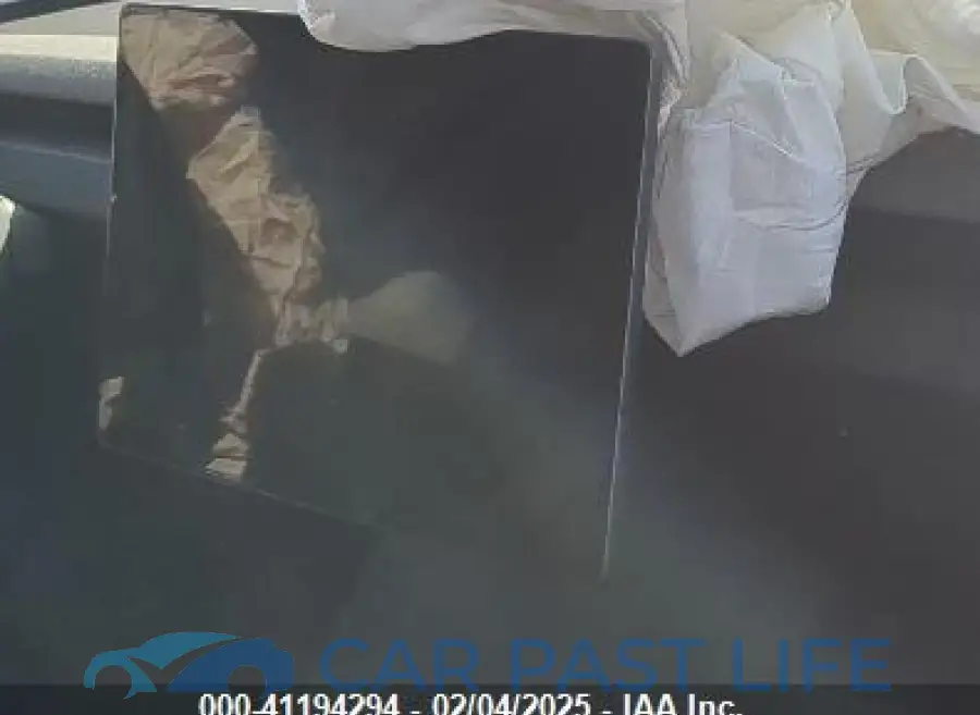 5YJ3E1EA3RF871060# 7