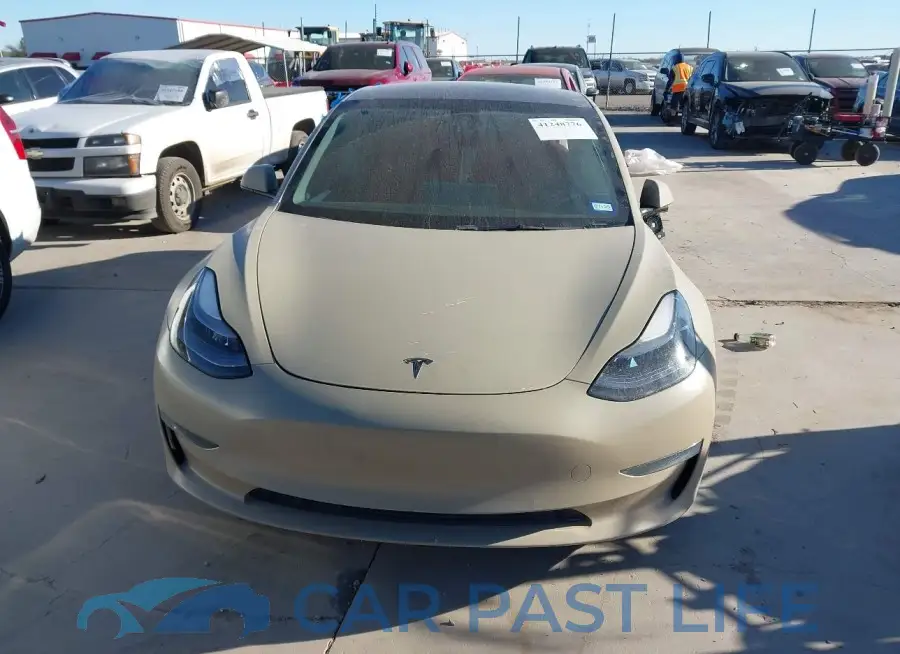 5YJ3E1EC5NF196632# 11