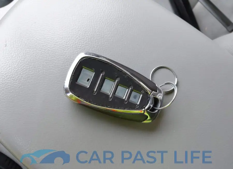 1G1ZB5ST8GF218998# 11