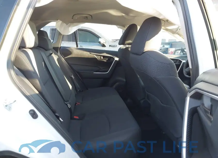 2T3K1RFV3MW162526# 8