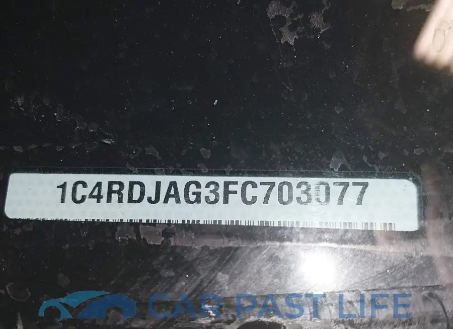 1C4RDJAG3FC703077# 17