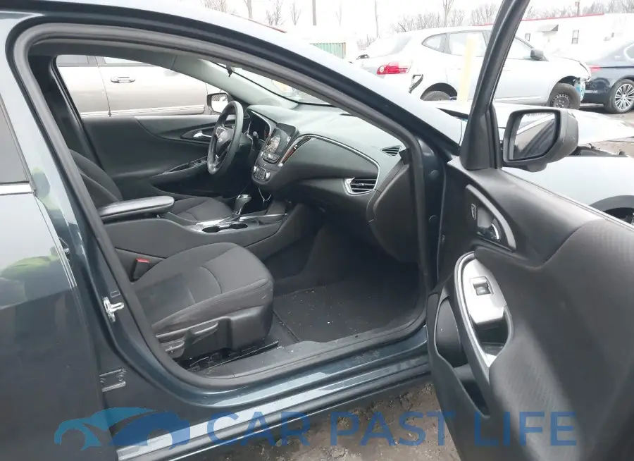 1G1ZD5ST6KF120376# 5