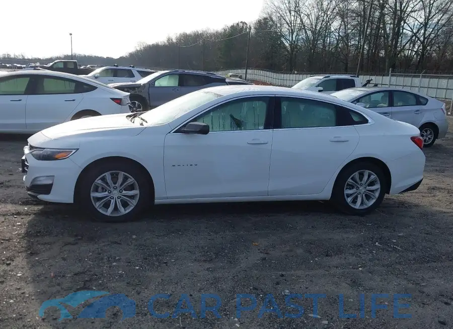 1G1ZD5ST8NF149267# 14