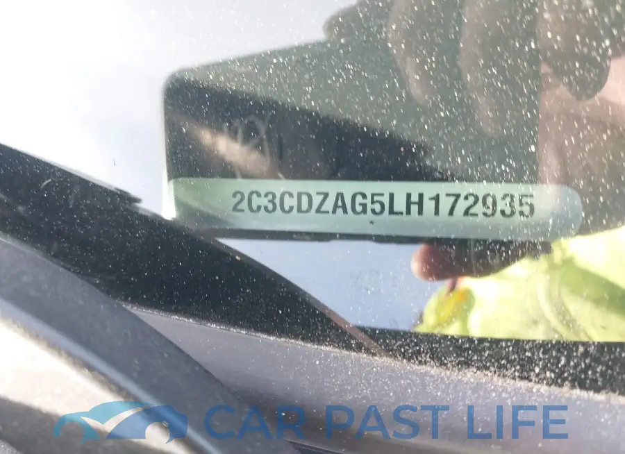 2C3CDZAG5LH172935# 9