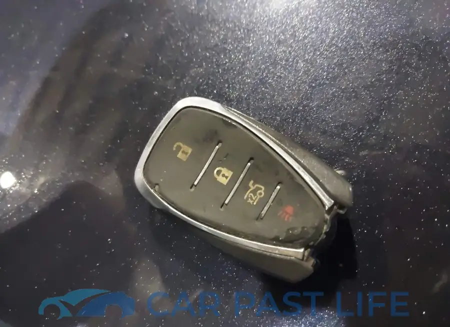1G1ZB5ST3NF186796# 11