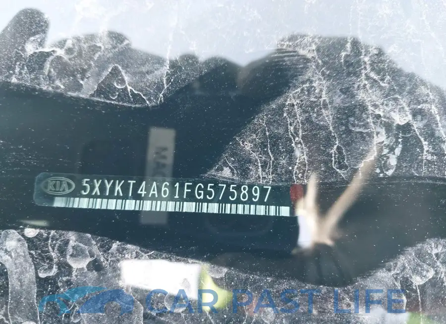 5XYKT4A61FG575897# 9