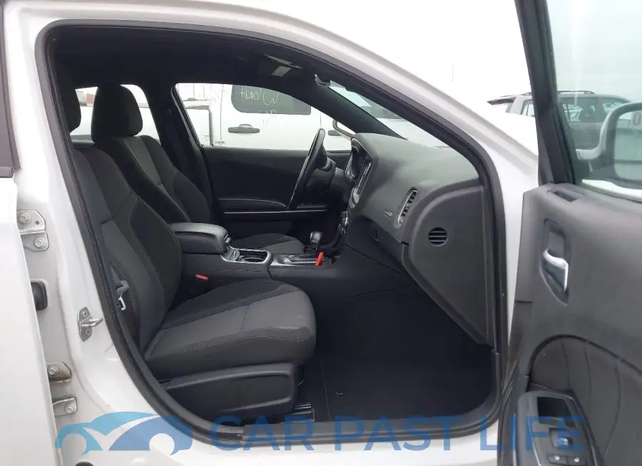 2C3CDXBG8NH142964# 5