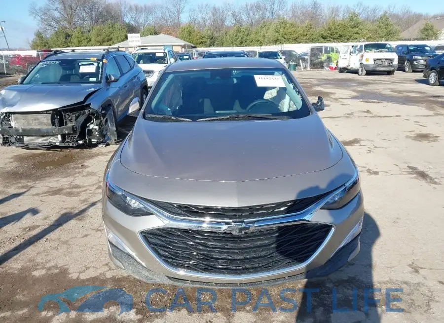 1G1ZG5ST1RF176212# 12
