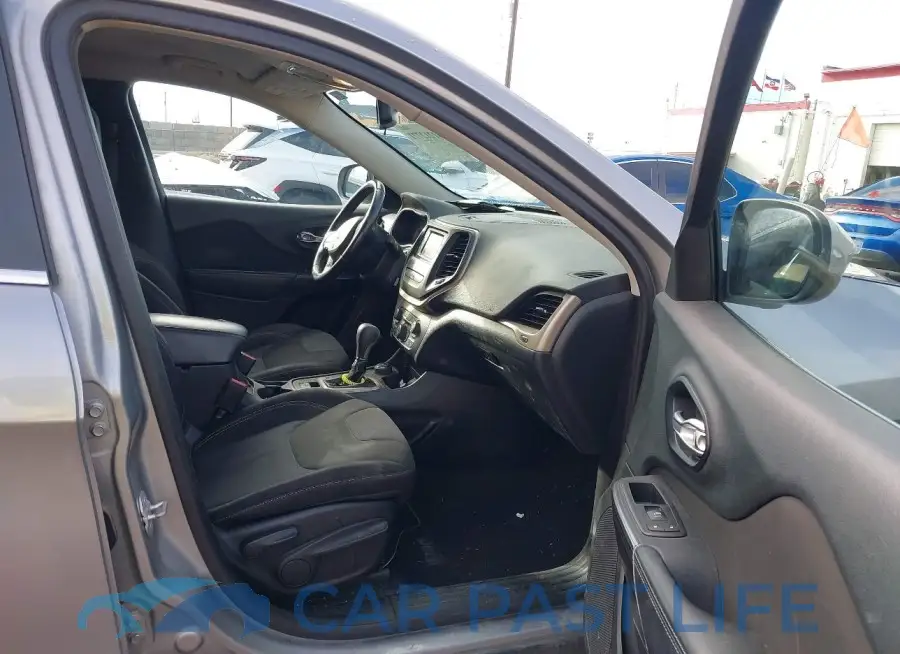 1C4PJMCB7FW679464# 5