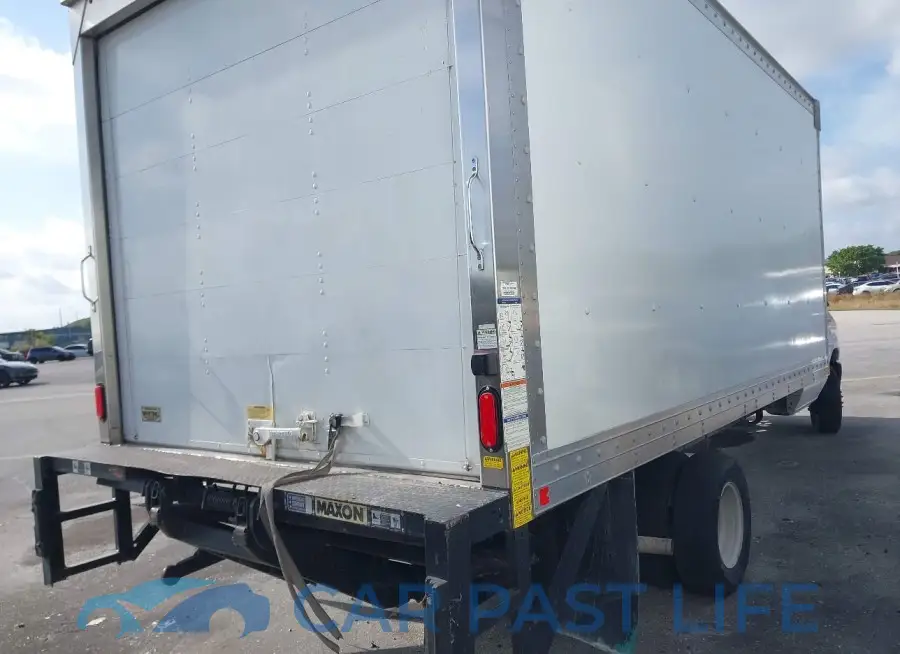 1FDXE4FS5JDC19364# 4