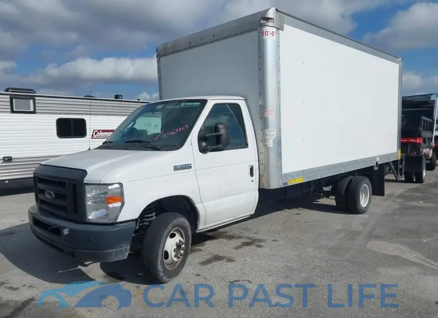 1FDXE4FS5JDC19364# 2