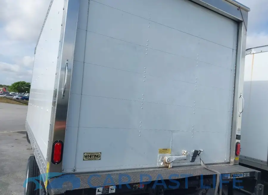 1FDXE4FS5JDC19364# 17
