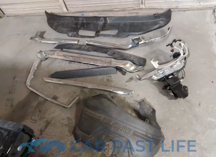 3C6UR5CJ5RG251069# 12