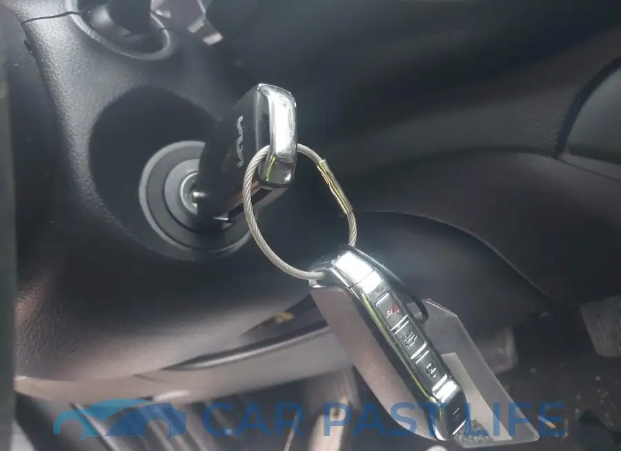 3KPF24AD4PE600745# 11