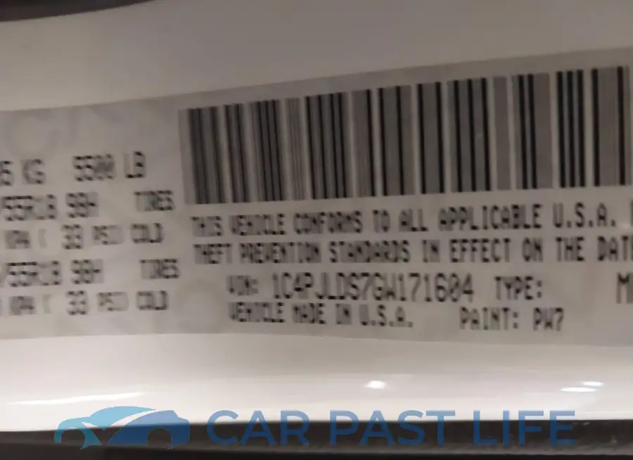 1C4PJLDS7GW171604# 9