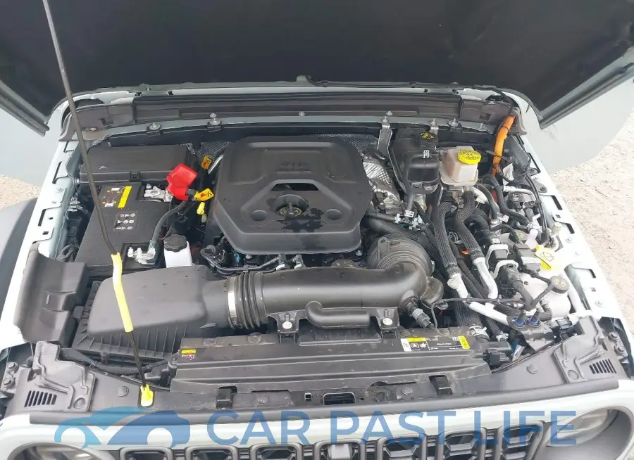 1C4RJXR62RW199003# 10