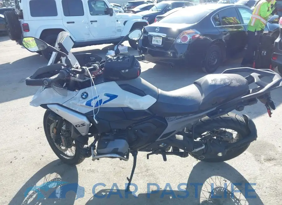 WB10M2300R6J97142# 2