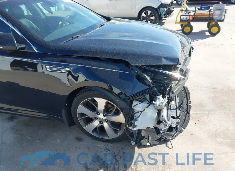 5XXGT4L32KG372587# 6