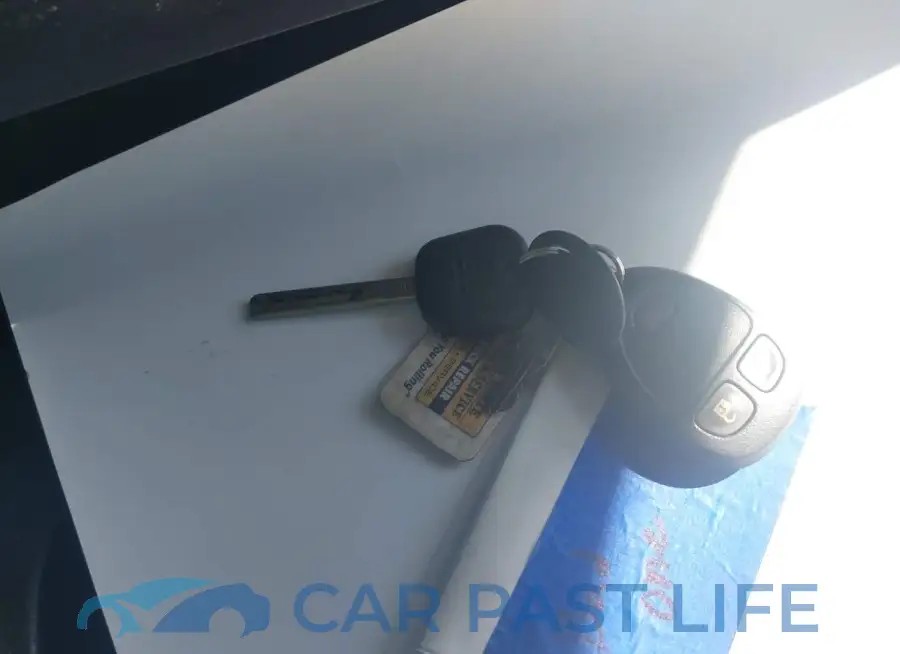 1HA3GSCG8HN007818# 10