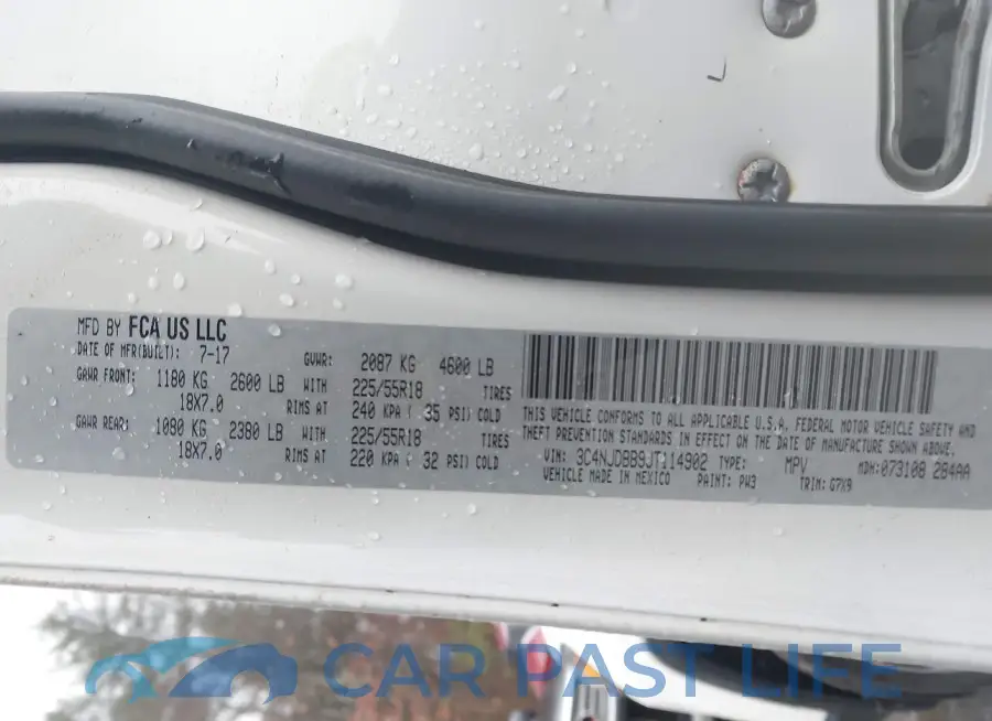 3C4NJDBB9JT114902# 9