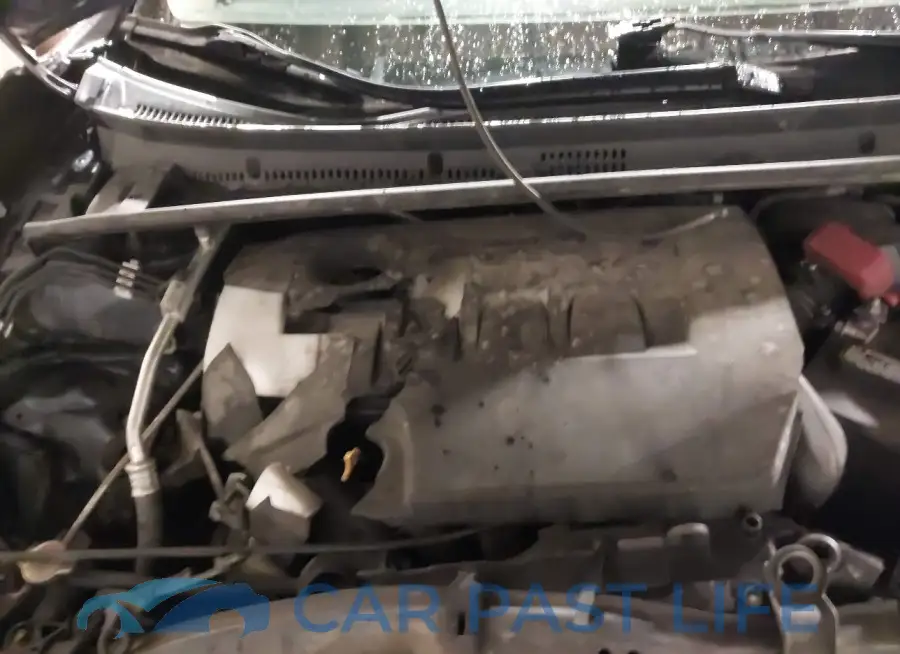 2T1BURHEXHC830455# 10