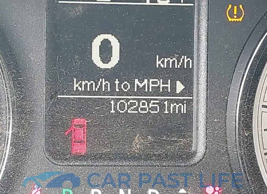 3C6JR6AG2JG158109# 14