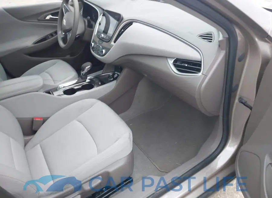 1G1ZD5ST6RF225008# 5