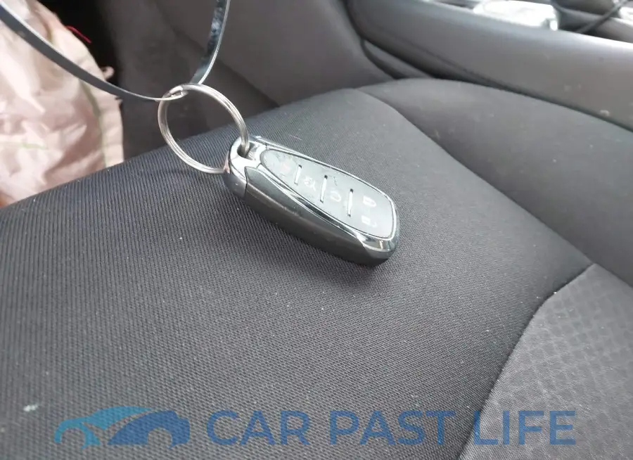 1G1ZD5ST4JF242474# 11