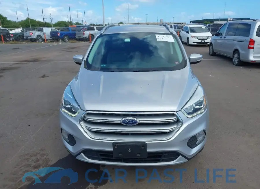 1FMCU9J99HUA63729# 12