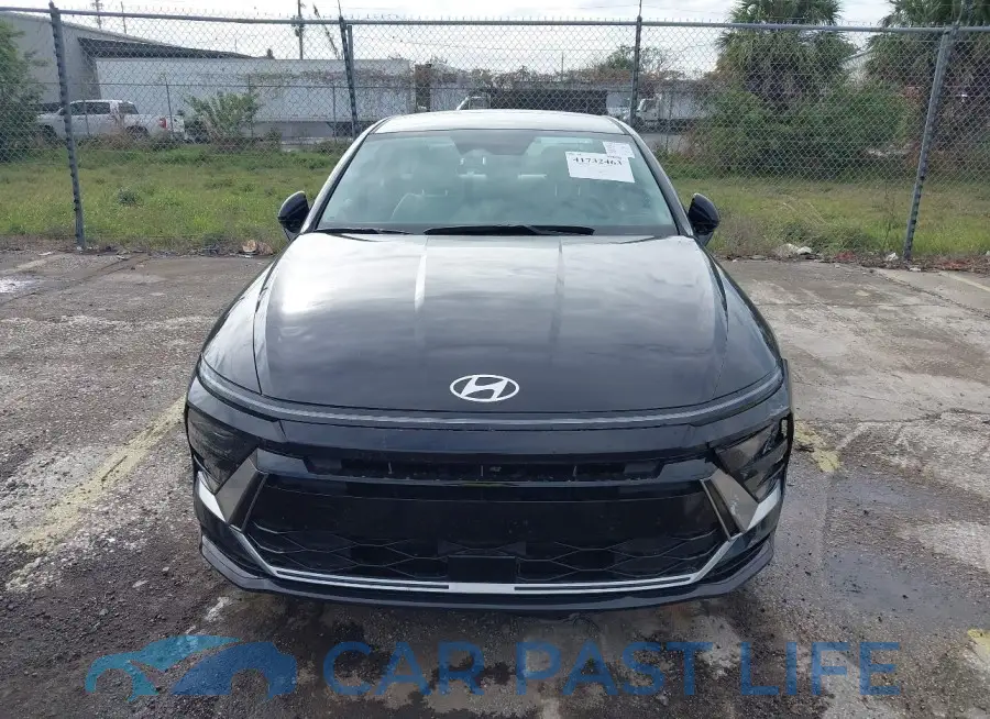KMHL34JJ7RA102014# 12