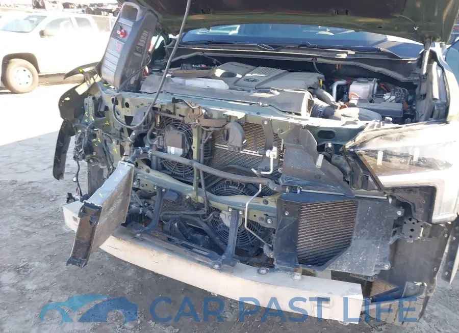 5TFMC5AB2PX001965# 6