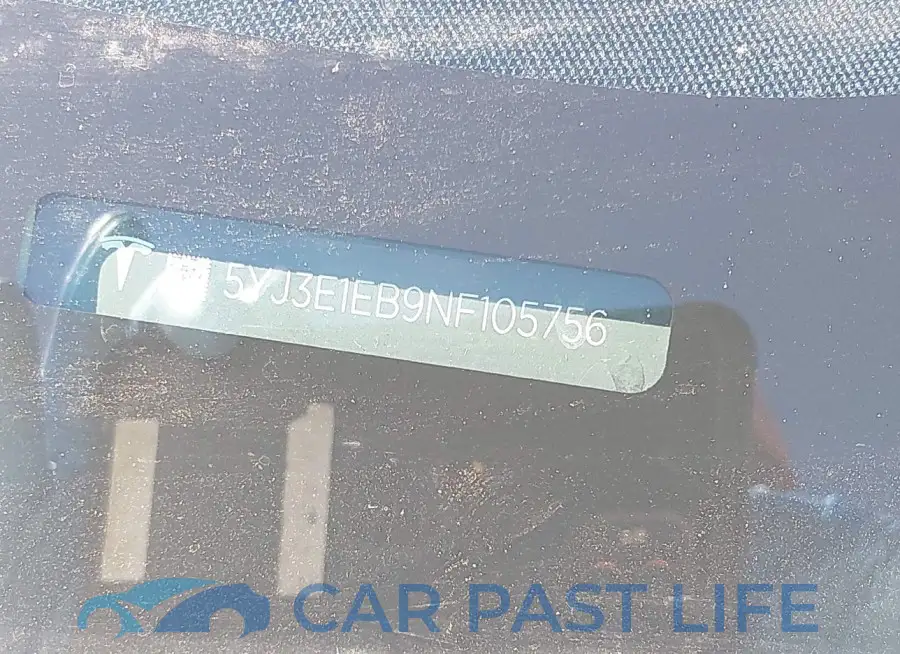 5YJ3E1EB9NF105756# 9