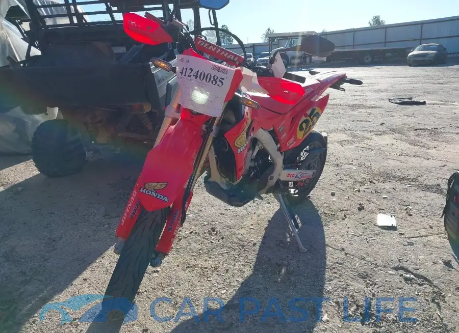 JH2PD1111MK200662# 2