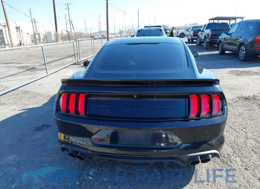 1FA6P8CF2J5123765# 16