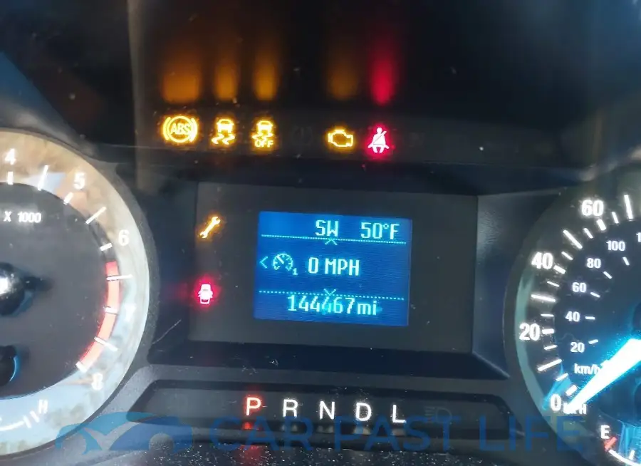 3FA6P0G7XJR125703# 15