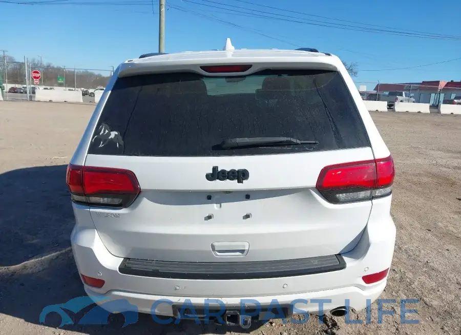 1C4RJEAG4HC952779# 15