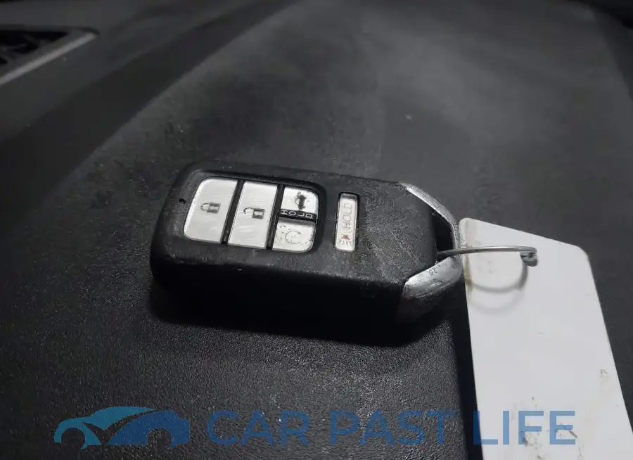 19XFC1F70LE010163# 11